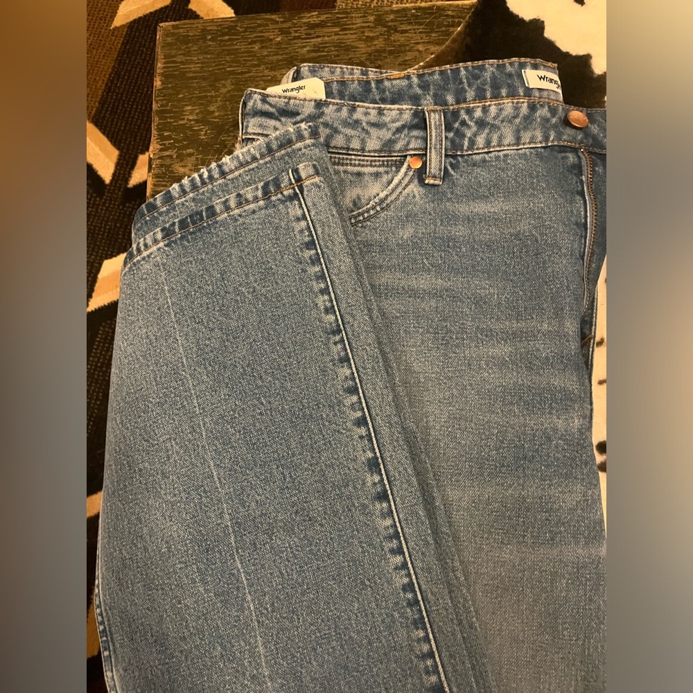 Women’s Westward Bootcut Jean:heartbroken:34:34
